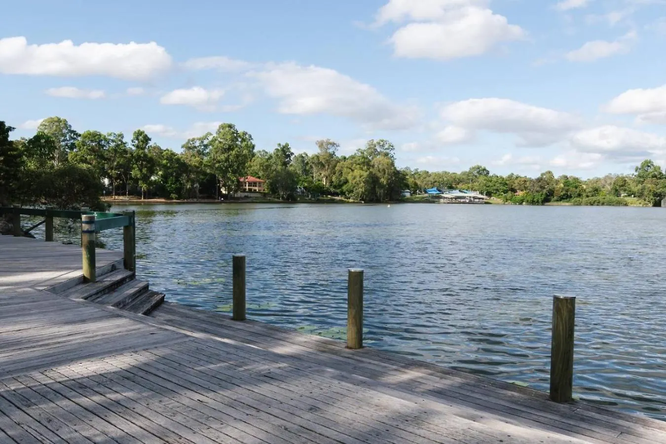 Front Lake View 4Bed Home With Pool And Mins To Mall Doolandella 0*,